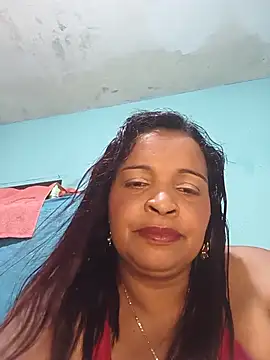 Snapshot of _violetta_- chatting on July 8, 2026, 12:57 am violetta - online show from July 8, 2026, 12:57 am
