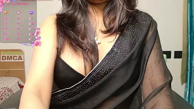 Snapshot of Punjabi_Queen1 chatting on November 9, 2025, 2:21 pm Punjabi Queen1 online show from November 9, 2025, 2:21 pm