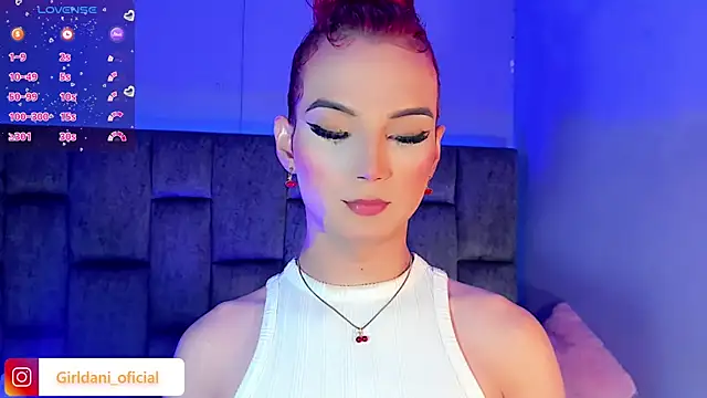 Liittle foxxxy online show from February 28, 2025, 9:36 am