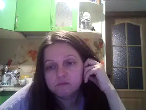 Snapshot of CatMelissa chatting on December 13, 2024, 10:02 pm CatMelissa online show from December 13, 2024, 10:02 pm