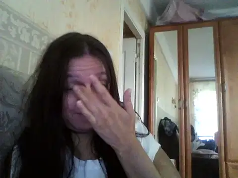 Snapshot of CatMelissa chatting on October 3, 2025, 10:50 am CatMelissa online show from October 3, 2025, 10:50 am