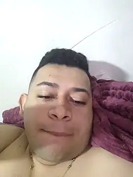 Snapshot of demoledor199 chatting on January 15, 2025, 3:18 pm demoledor199 online show from January 15, 2025, 3:18 pm