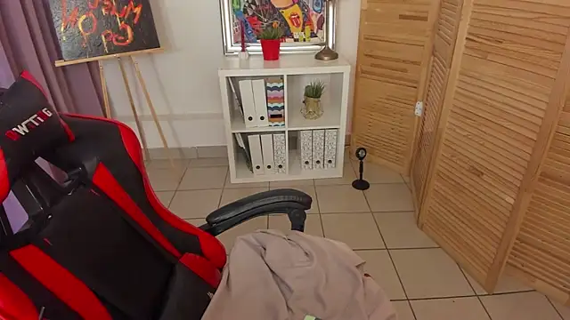 mekurisu online show from November 11, 2025, 1:11 am