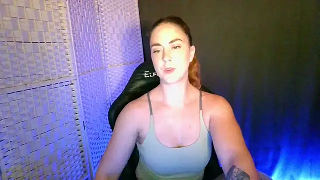 Snapshot of KayleyxEmily chatting on January 15, 2026, 9:07 pm KayleyxEmily online show from January 15, 2026, 9:07 pm