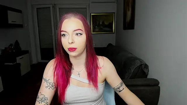 Martha Cameron online show from March 18, 2026, 9:37 pm