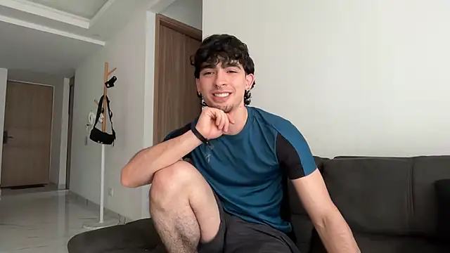 zenn rush1 online show from January 5, 2026, 10:13 pm