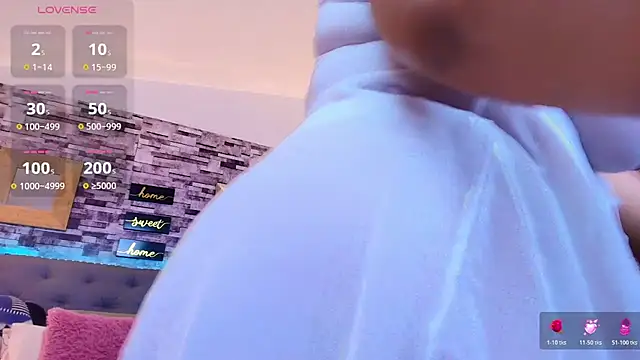 italy   boobs online show from March 4, 2026, 2:36 pm