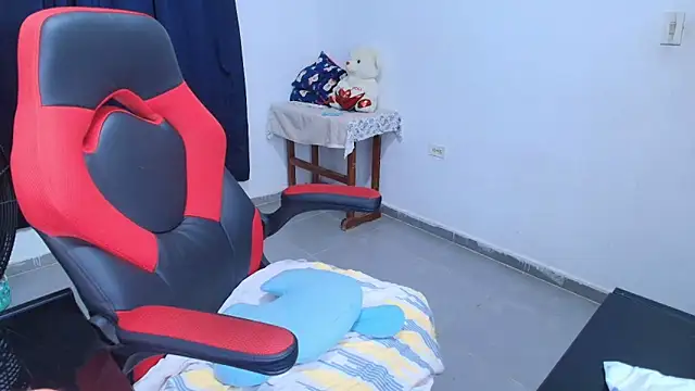 italy   boobs online show from September 28, 2025, 2:29 am