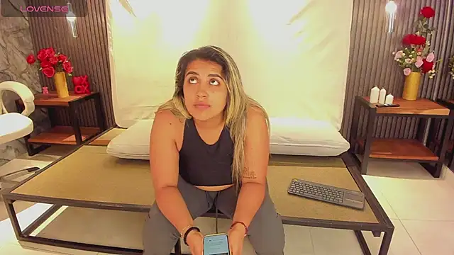 julietha taylor online show from March 19, 2026, 1:38 am