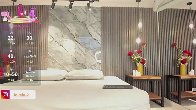 julietha taylor online show from April 14, 2026, 12:48 am