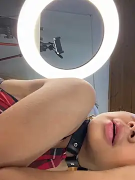 Snapshot of Valentinapatry1 chatting on January 27, 2025, 6:19 am Valentinapatry1 online show from January 27, 2025, 6:19 am