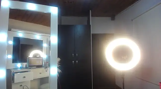 Snapshot of Valentinapatry1 chatting on February 28, 2025, 3:26 am Valentinapatry1 online show from February 28, 2025, 3:26 am