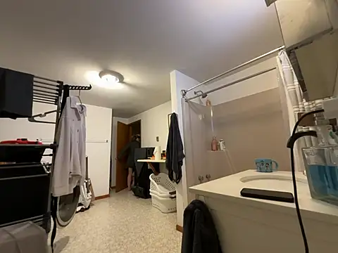 MissSwitch online show from January 20, 2025, 12:39 pm