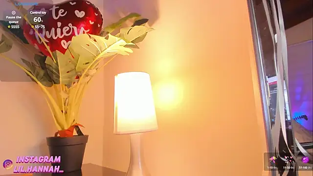 lil hanna18 online show from March 8, 2025, 2:55 am