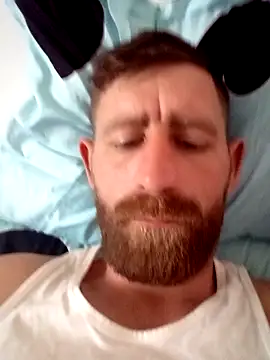 benalexa1992 online show from April 14, 2026, 11:15 am