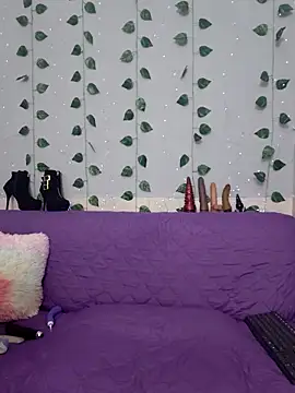 Snapshot of kiara_scottt chatting on February 5, 2026, 8:32 am kiara scottt online show from February 5, 2026, 8:32 am