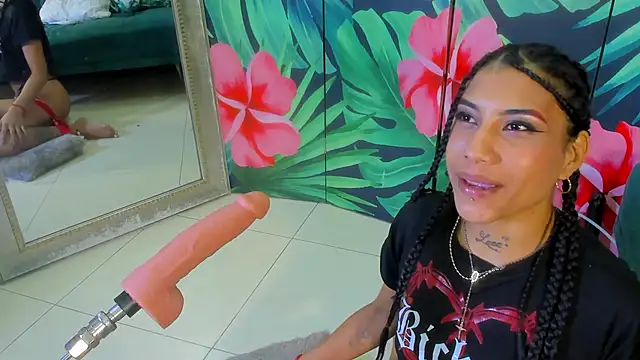 Snapshot of Mieldeluna chatting on September 8, 2025, 9:25 pm Mieldeluna online show from September 8, 2025, 9:25 pm