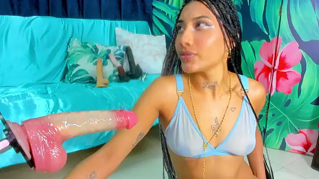 Snapshot of Mieldeluna chatting on November 22, 2025, 3:27 am Mieldeluna online show from November 22, 2025, 3:27 am