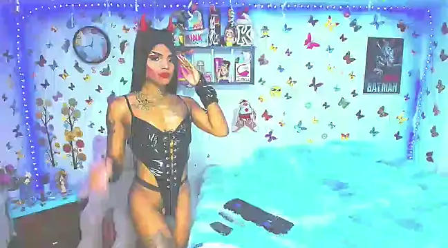 marianaoficial249701 online show from March 17, 2025, 1:39 pm