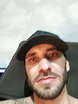 DAVID FERRAZ online show from January 16, 2026, 7:18 pm