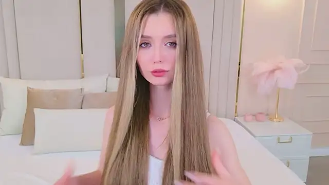 MarybethSnow online show from October 11, 2025, 5:25 pm