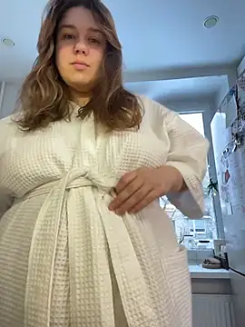 SuzieMurray online show from February 8, 2026, 8:12 am