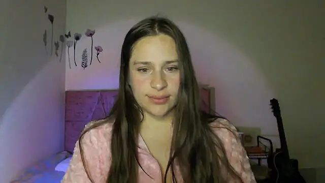 Snapshot of Serenity chatting on October 5, 2025, 1:07 am Serenity online show from October 5, 2025, 1:07 am