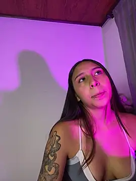 -Stephany- online show from March 9, 2025, 5:44 am