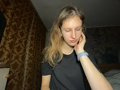 Snapshot of Eva_Angel3 chatting on November 27, 2025, 5:35 pm Eva Angel3 online show from November 27, 2025, 5:35 pm