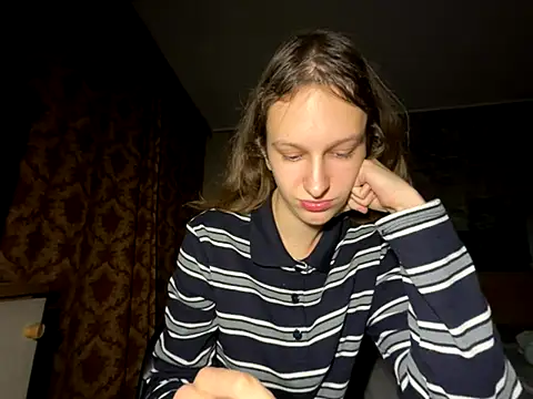 Snapshot of Eva_Angel3 chatting on October 12, 2025, 4:41 pm Eva Angel3 online show from October 12, 2025, 4:41 pm