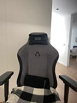 brazilianbbinuk online show from February 8, 2026, 1:42 pm