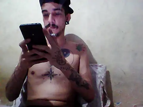 gatobranco001 online show from March 19, 2025, 7:38 pm