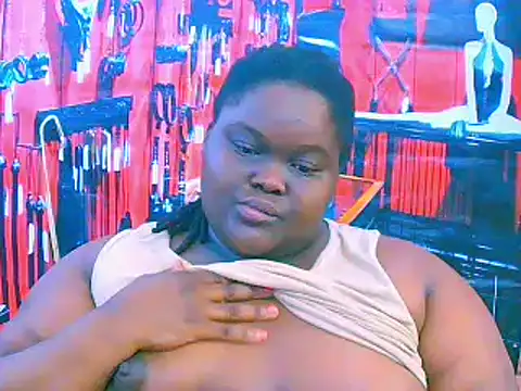 EbonyHotBuns online show from October 26, 2025, 9:04 pm