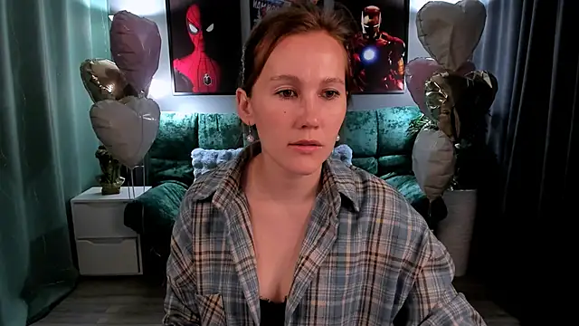 Snapshot of MichelleOrtis chatting on March 3, 2026, 3:35 am MichelleOrtis online show from March 3, 2026, 3:35 am