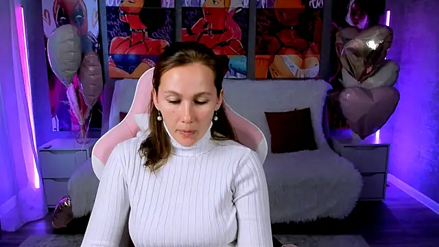 Snapshot of MichelleOrtis chatting on February 28, 2026, 5:51 am MichelleOrtis online show from February 28, 2026, 5:51 am