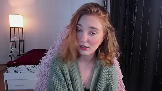 ReddHotPipper online show from October 12, 2025, 2:46 am