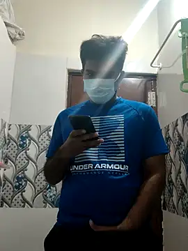 nick05inch online show from December 5, 2025, 6:34 am