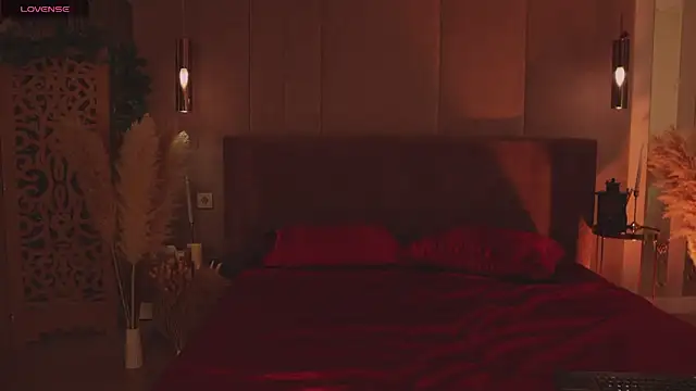 Smiley Mia online show from March 24, 2026, 5:07 am