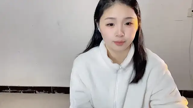 Snapshot of SU__SU chatting on February 4, 2026, 2:01 pm SU SU online show from February 4, 2026, 2:01 pm