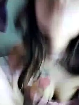 candyrellaJade online show from December 14, 2024, 7:25 pm