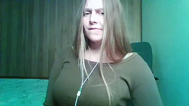 Evasapples online show from November 2, 2025, 9:31 pm