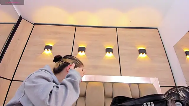 dorothy vegga online show from January 10, 2026, 3:35 am