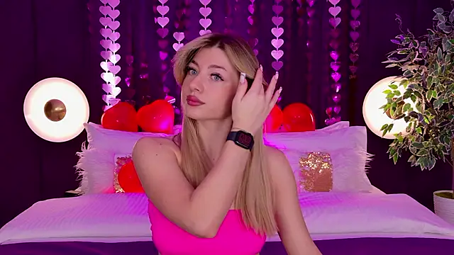 HelenaMorgan online show from February 13, 2026, 3:06 am