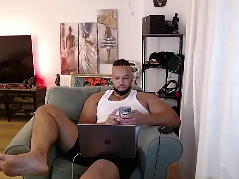 Snapshot of 1LordKingsley chatting on July 15, 2026, 1:01 am 1LordKingsley online show from July 15, 2026, 1:01 am