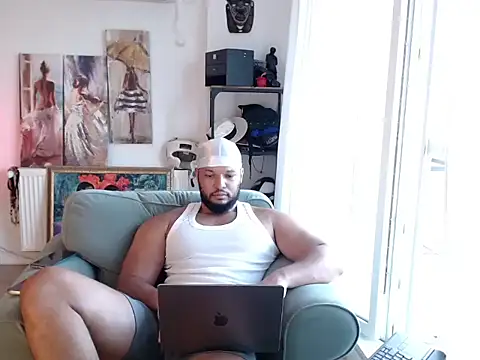 Snapshot of 1LordKingsley chatting on July 13, 2026, 3:39 am 1LordKingsley online show from July 13, 2026, 3:39 am