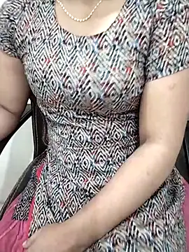 Snapshot of Tapur- chatting on October 11, 2025, 7:09 am Tapur- online show from October 11, 2025, 7:09 am