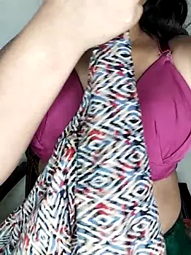 Snapshot of Tapur- chatting on November 5, 2025, 2:09 pm Tapur- online show from November 5, 2025, 2:09 pm