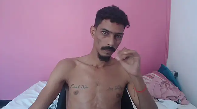 Snapshot of Albertwd420 chatting on February 11, 2025, 4:24 pm Albertwd420 online show from February 11, 2025, 4:24 pm