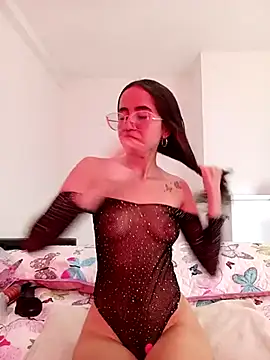 Mia Fischer online show from March 1, 2025, 7:26 pm
