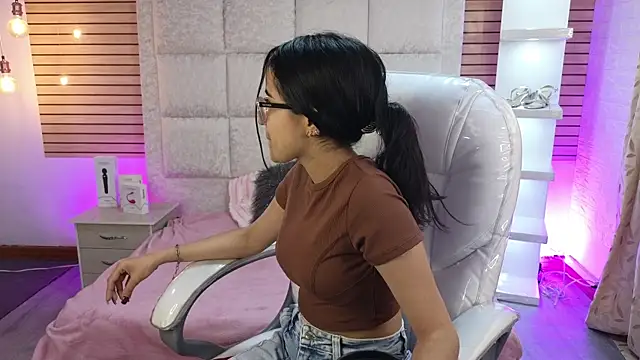 Snapshot of Mia_Fischer chatting on April 22, 2026, 4:47 pm Mia Fischer online show from April 22, 2026, 4:47 pm